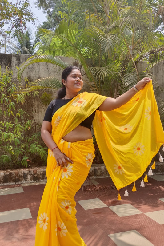 yellow hand painted mul cotton saree