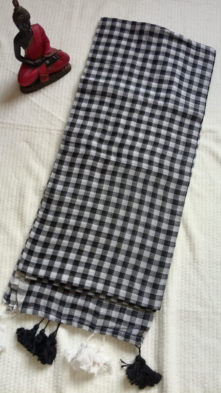 Black checkered mul cotton saree